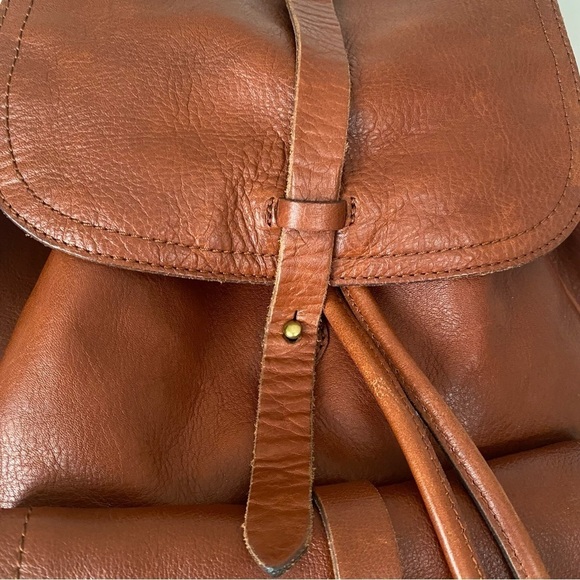 MADEWELL The Transport Rucksack in English Saddle Leather - Picture 9 of 16